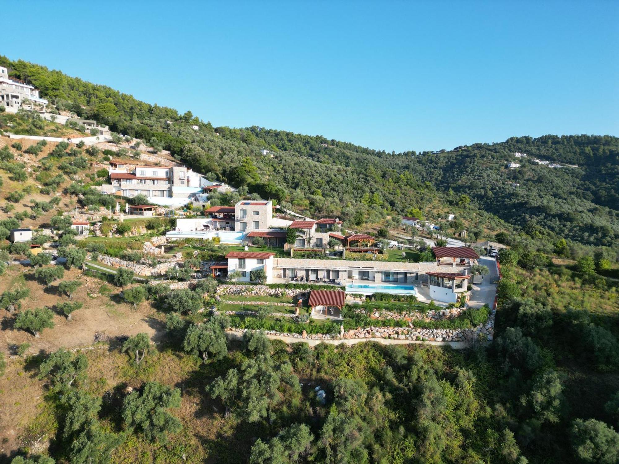Sky Sea Resort & Villas Megali Ammos  Exteriör bild