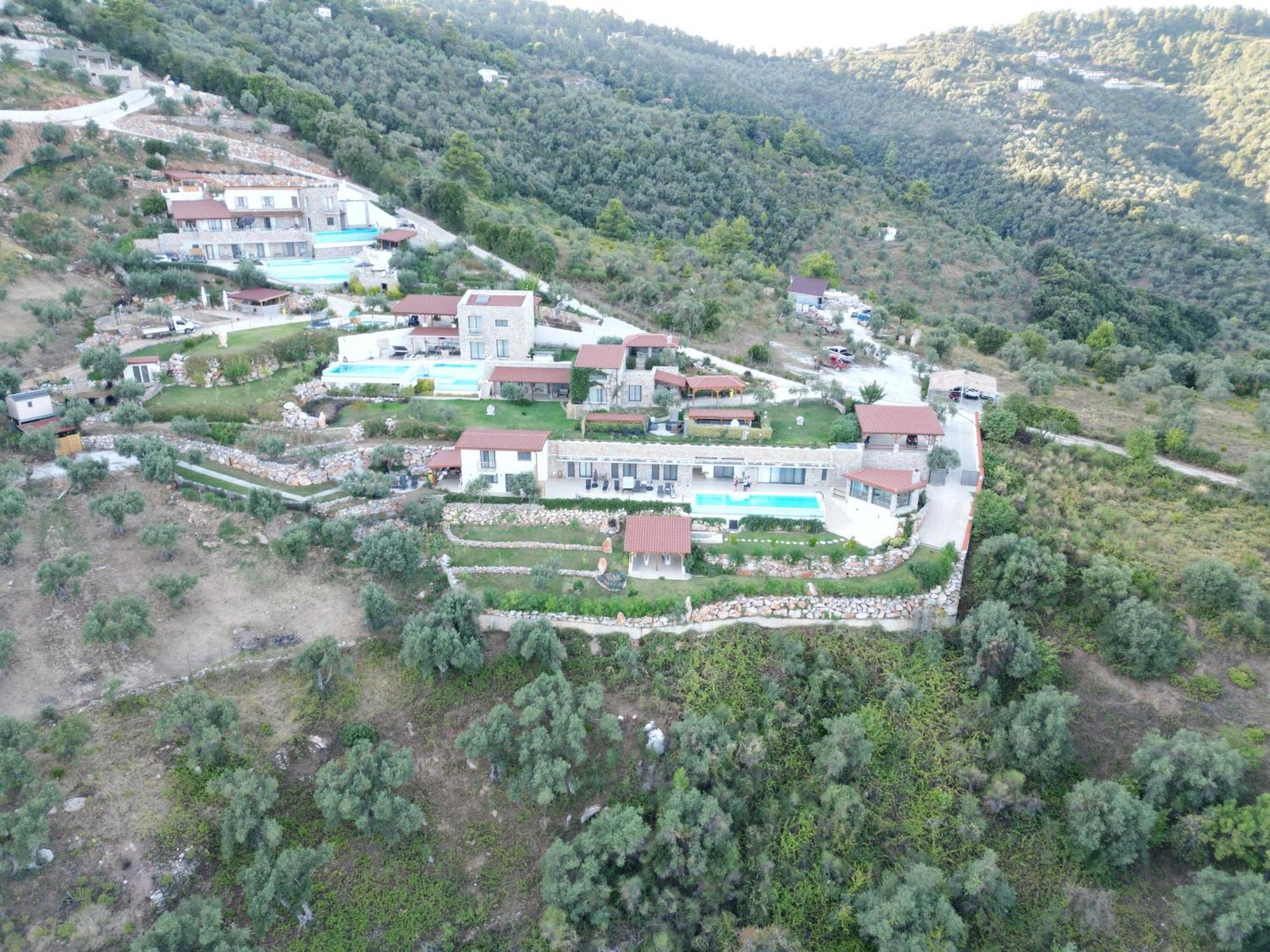 Sky Sea Resort & Villas Megali Ammos  Exteriör bild