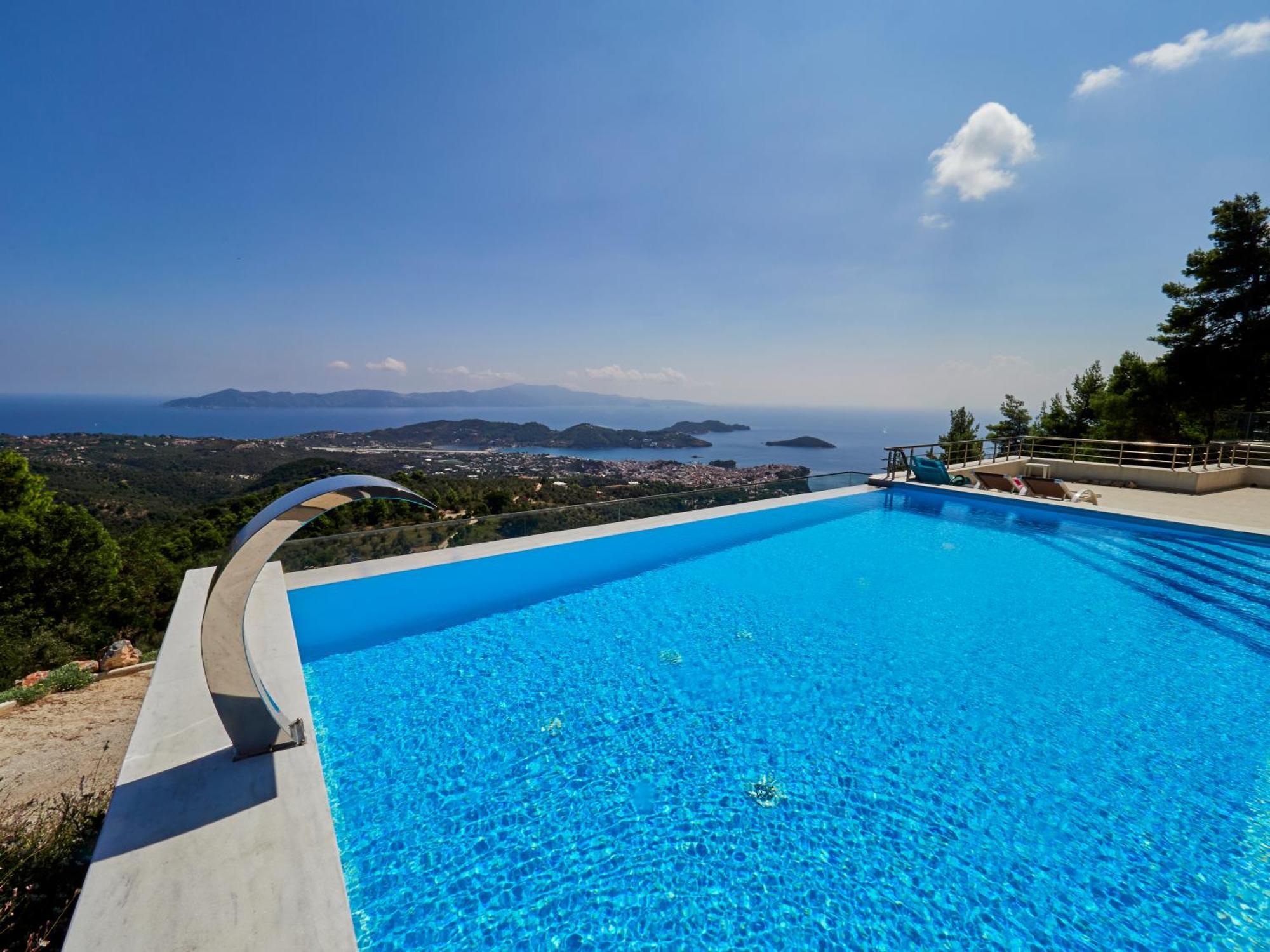 Sky Sea Resort & Villas Megali Ammos  Exteriör bild