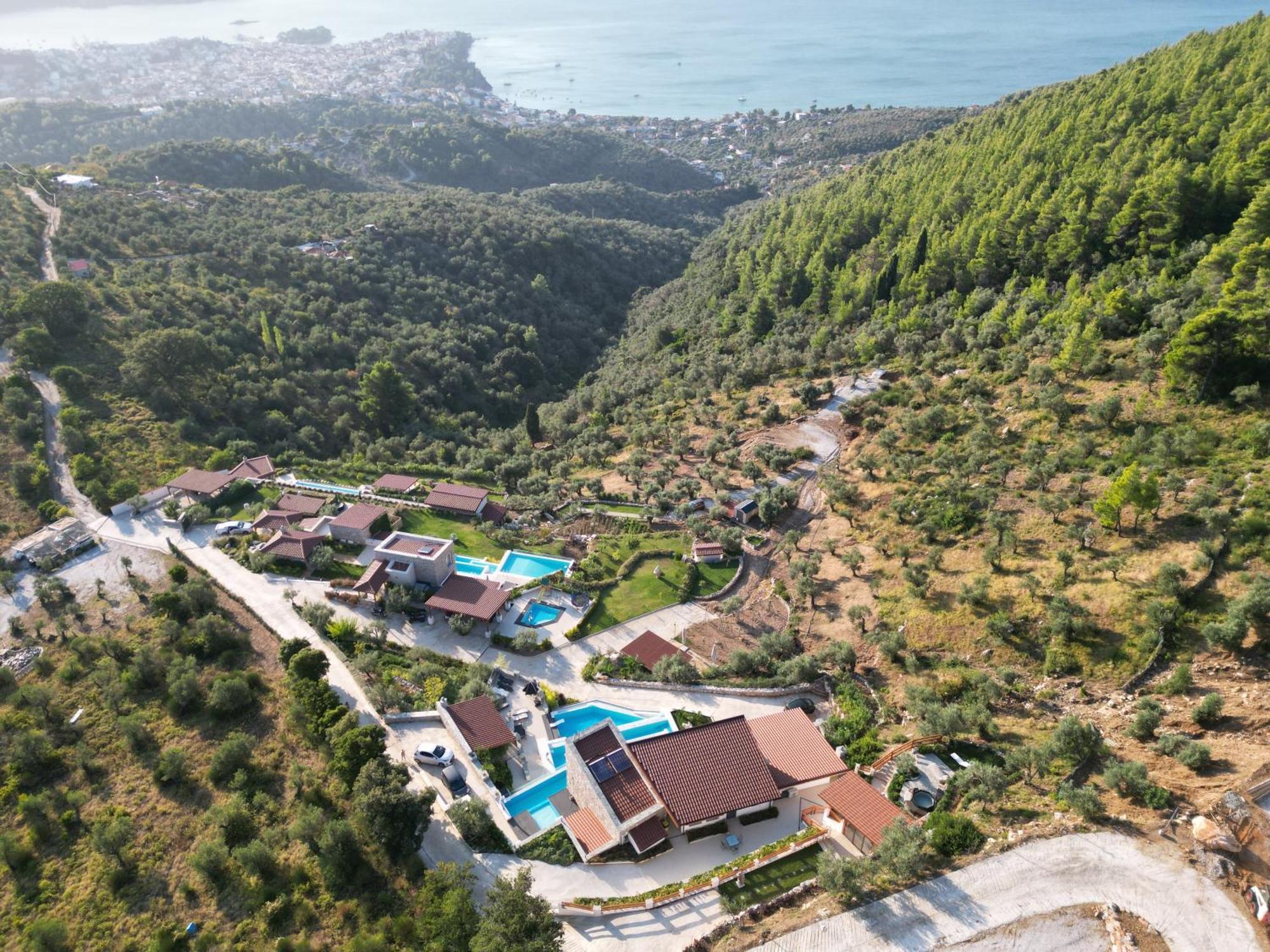 Sky Sea Resort & Villas Megali Ammos  Exteriör bild